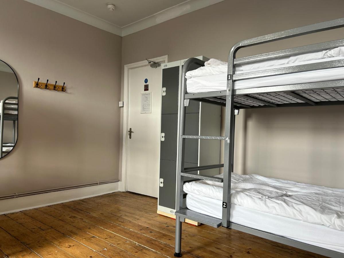 Cricketers Hostel London Eksteriør bilde