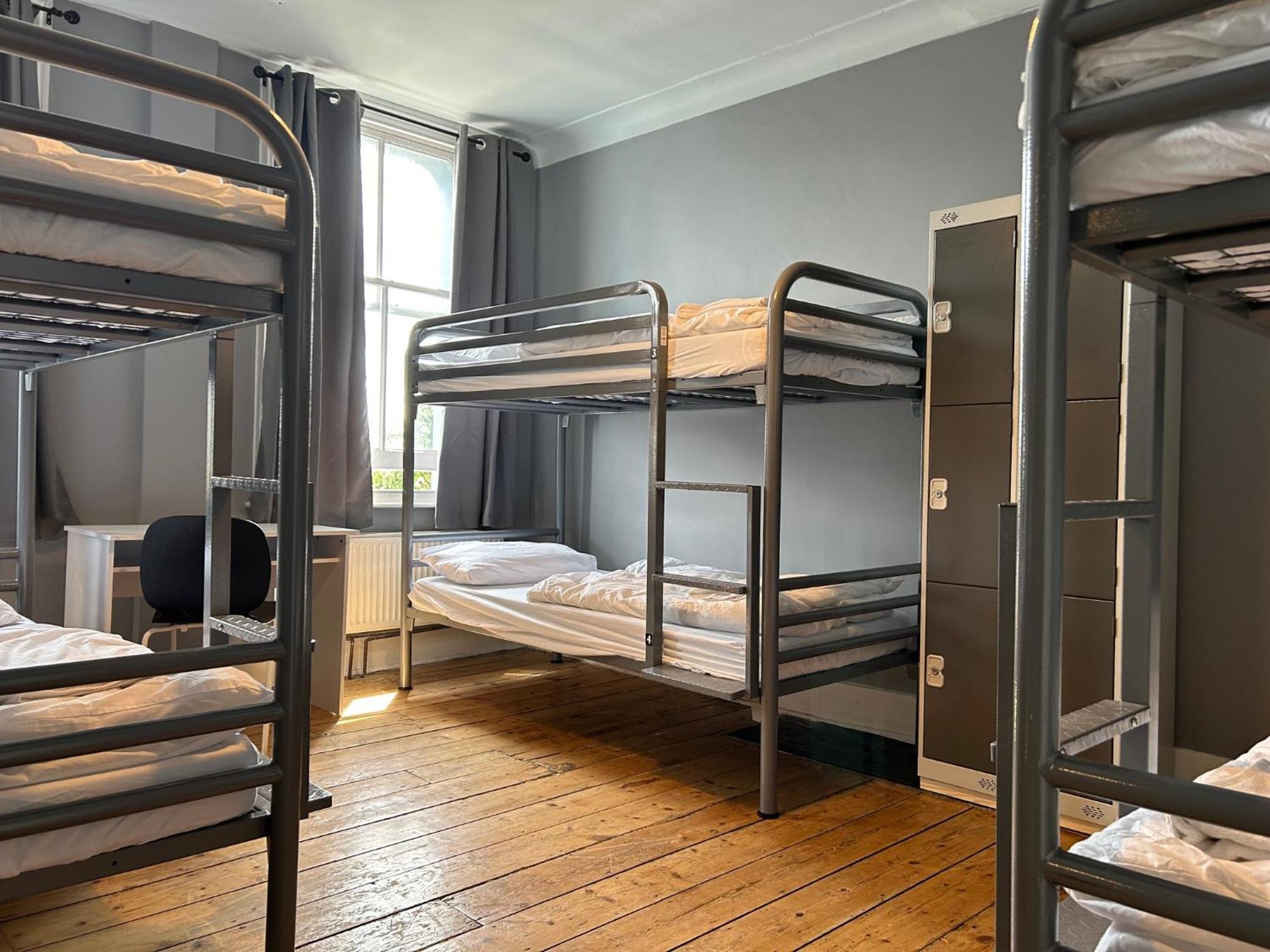Cricketers Hostel London Eksteriør bilde